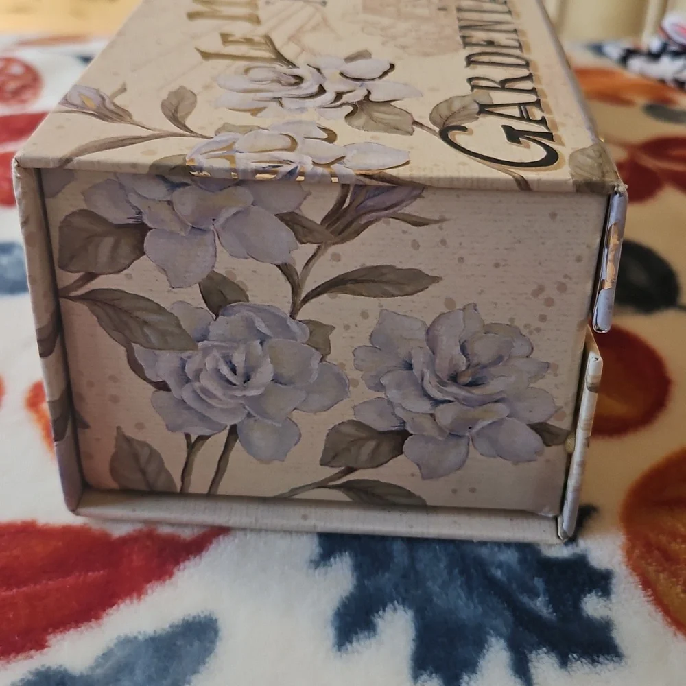 Decorative Storage Box With Gardenias In Good Shape 11.25x4.5